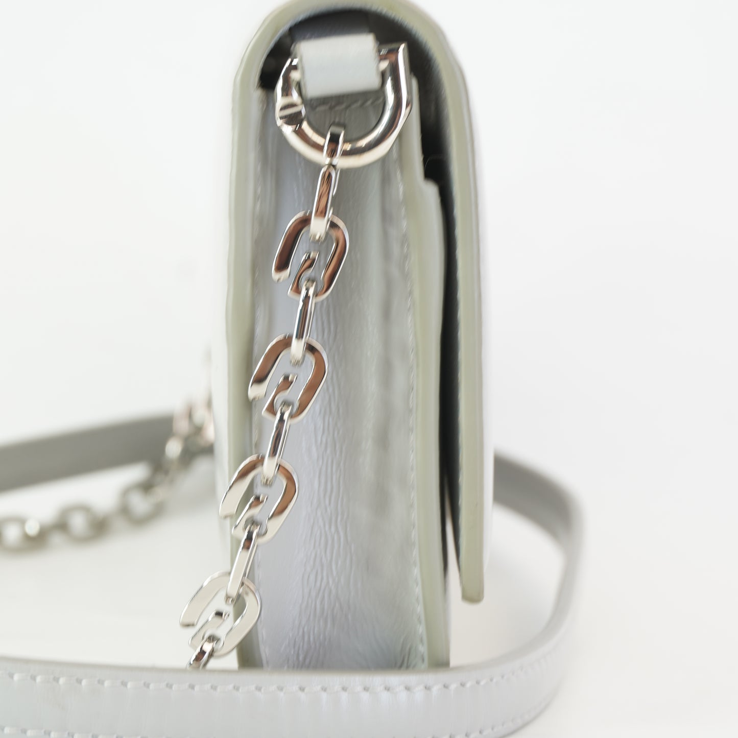 Givenchy Wallet-on-chain pale grey polished leather