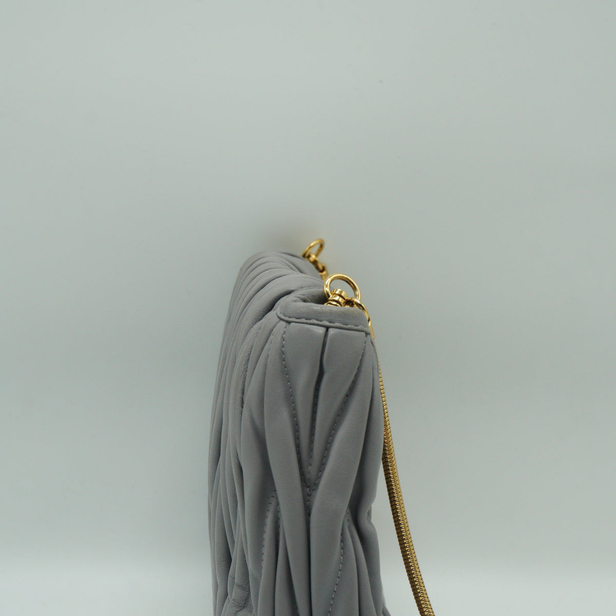 Miu Miu	Matelassé Small Leather Shoulder Bag Nube GHW