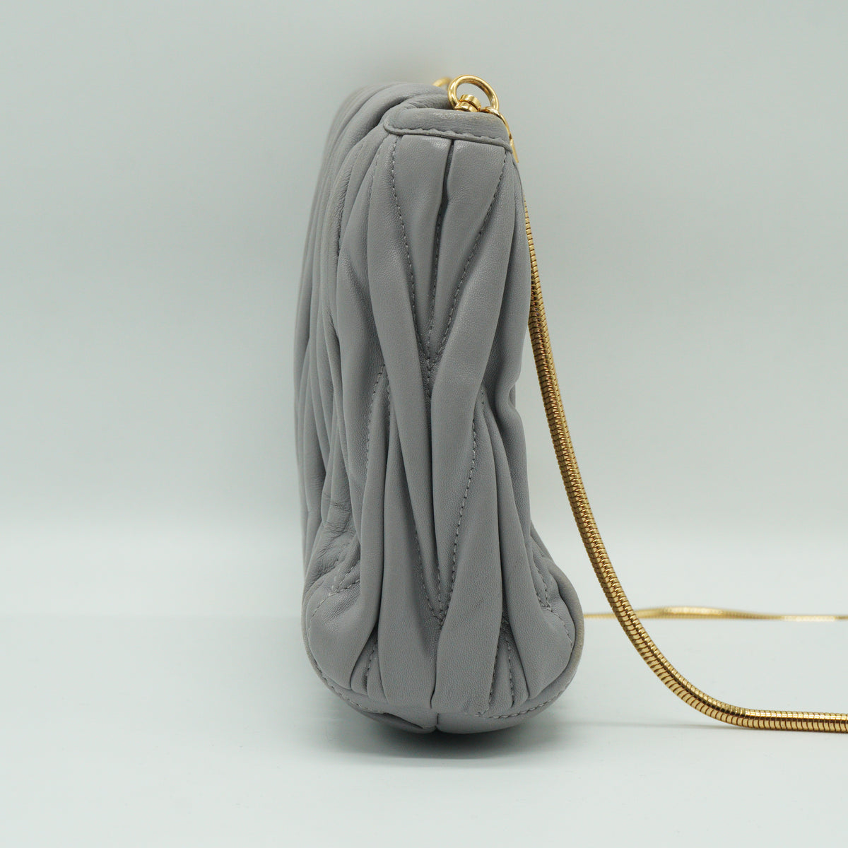 Miu Miu	Matelassé Small Leather Shoulder Bag Nube GHW