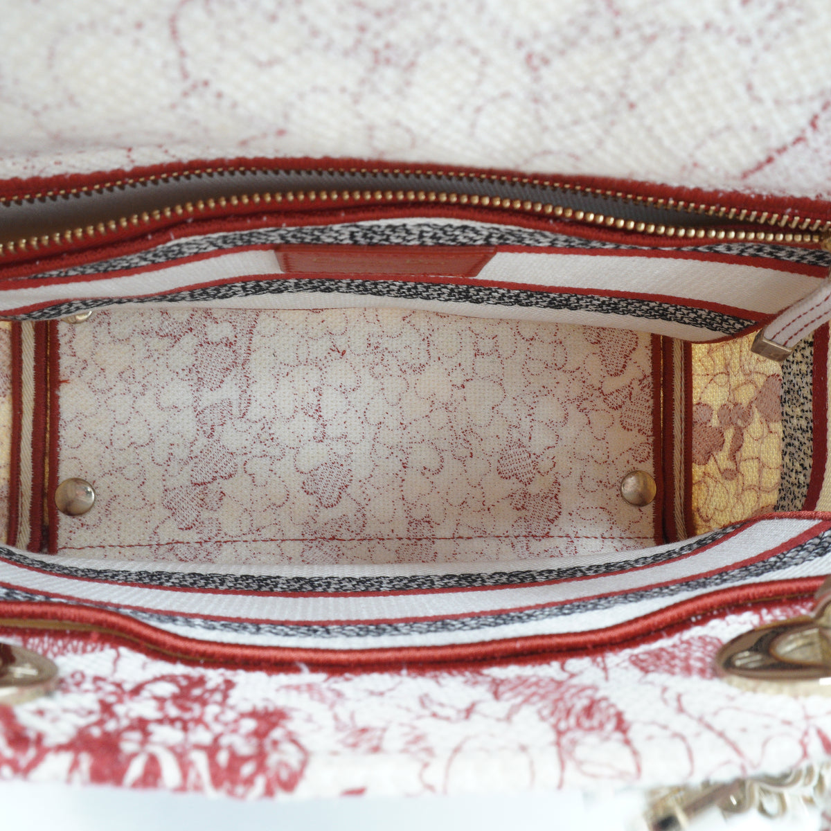 Dior Dioramour D-Royaume Lady D-Lite Red Multicolor Canvas Embroidered Medium GHW