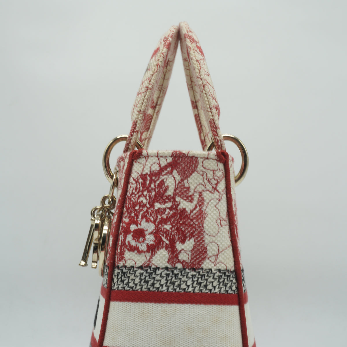 Dior Dioramour D-Royaume Lady D-Lite Red Multicolor Canvas Embroidered Medium GHW