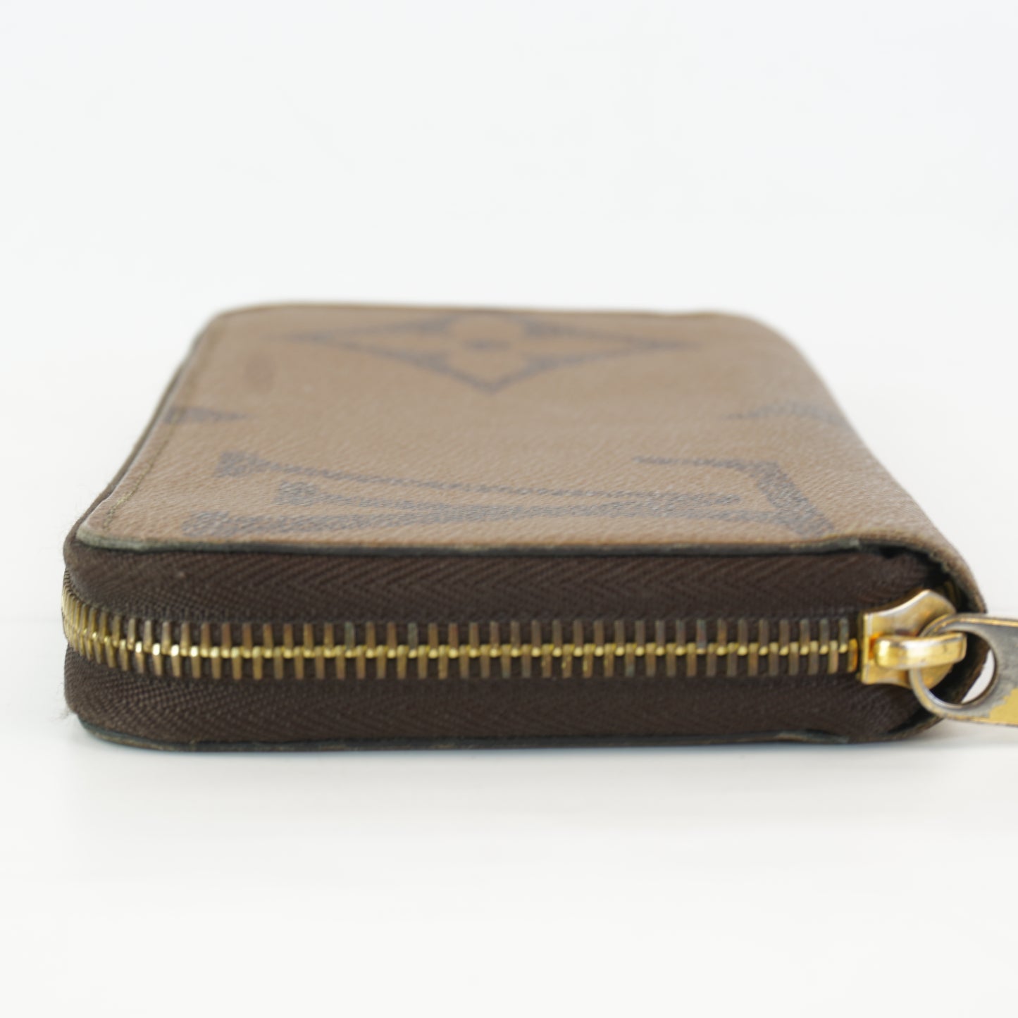 Louis Vuitton	Giant Reverse Monogram Long Zippy Wallet