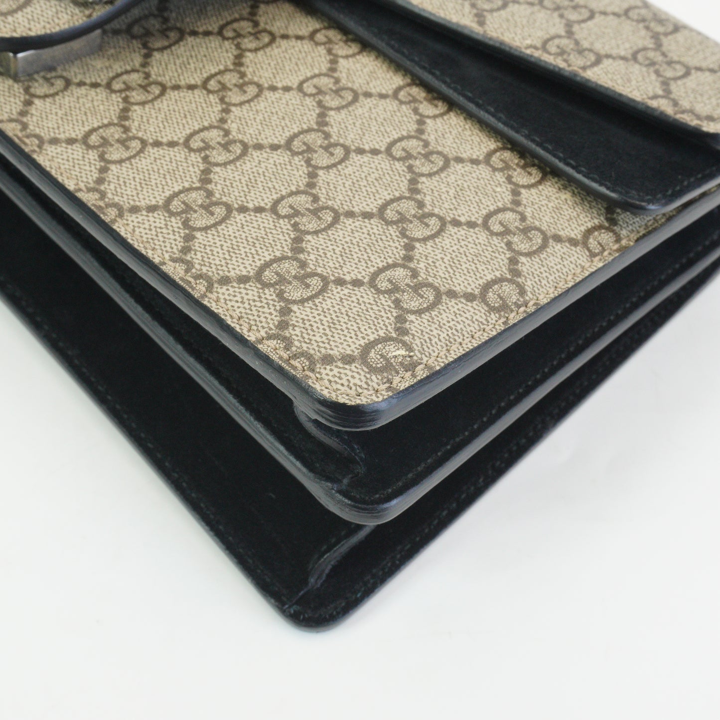 Gucci Dionysus GG Supreme Shoulder Bag Black Medium SHW