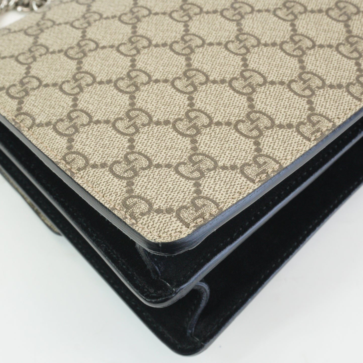 Gucci Dionysus GG Supreme Shoulder Bag Black Medium SHW