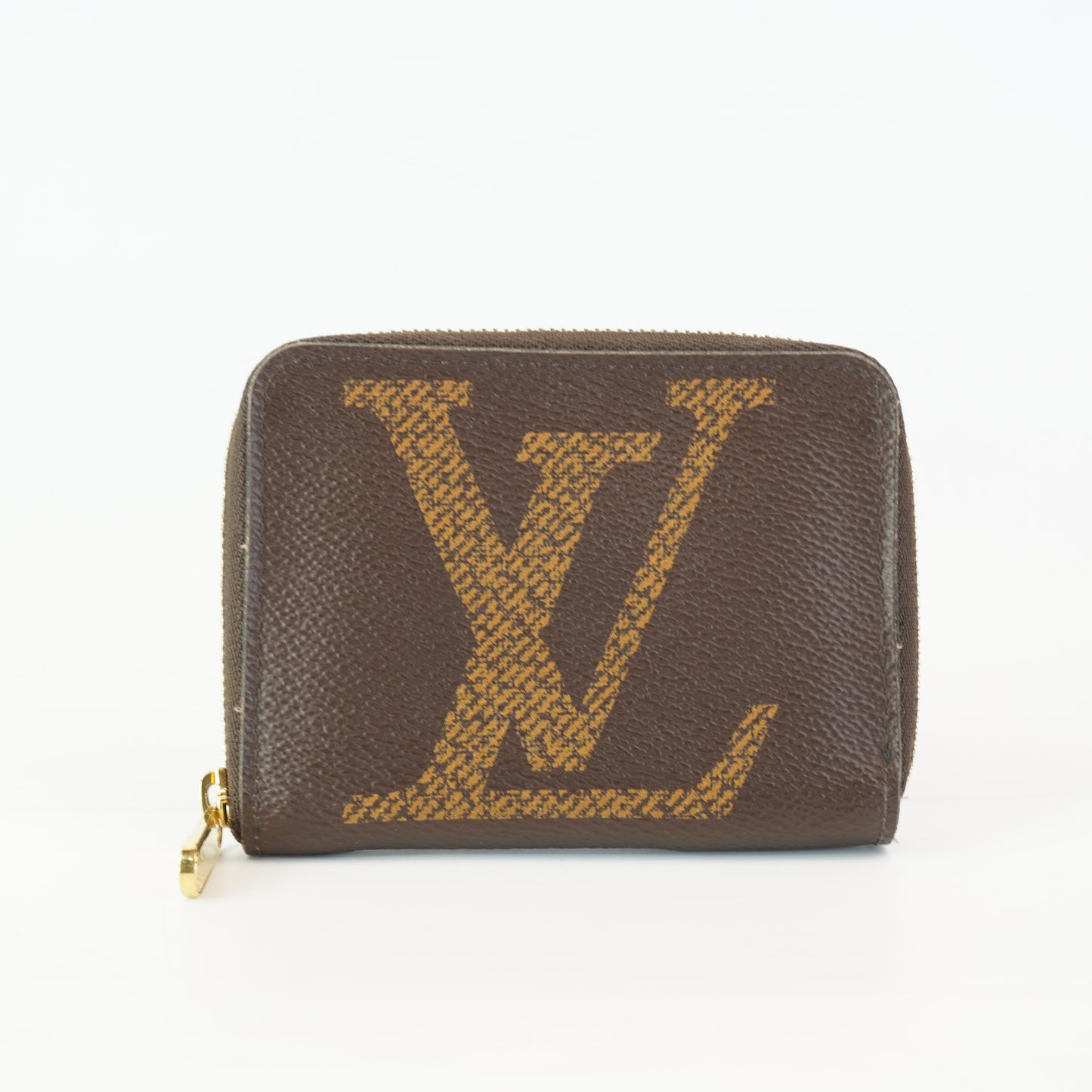 Louis Vuitton	Giant Reverse Monogram Compact Wallet