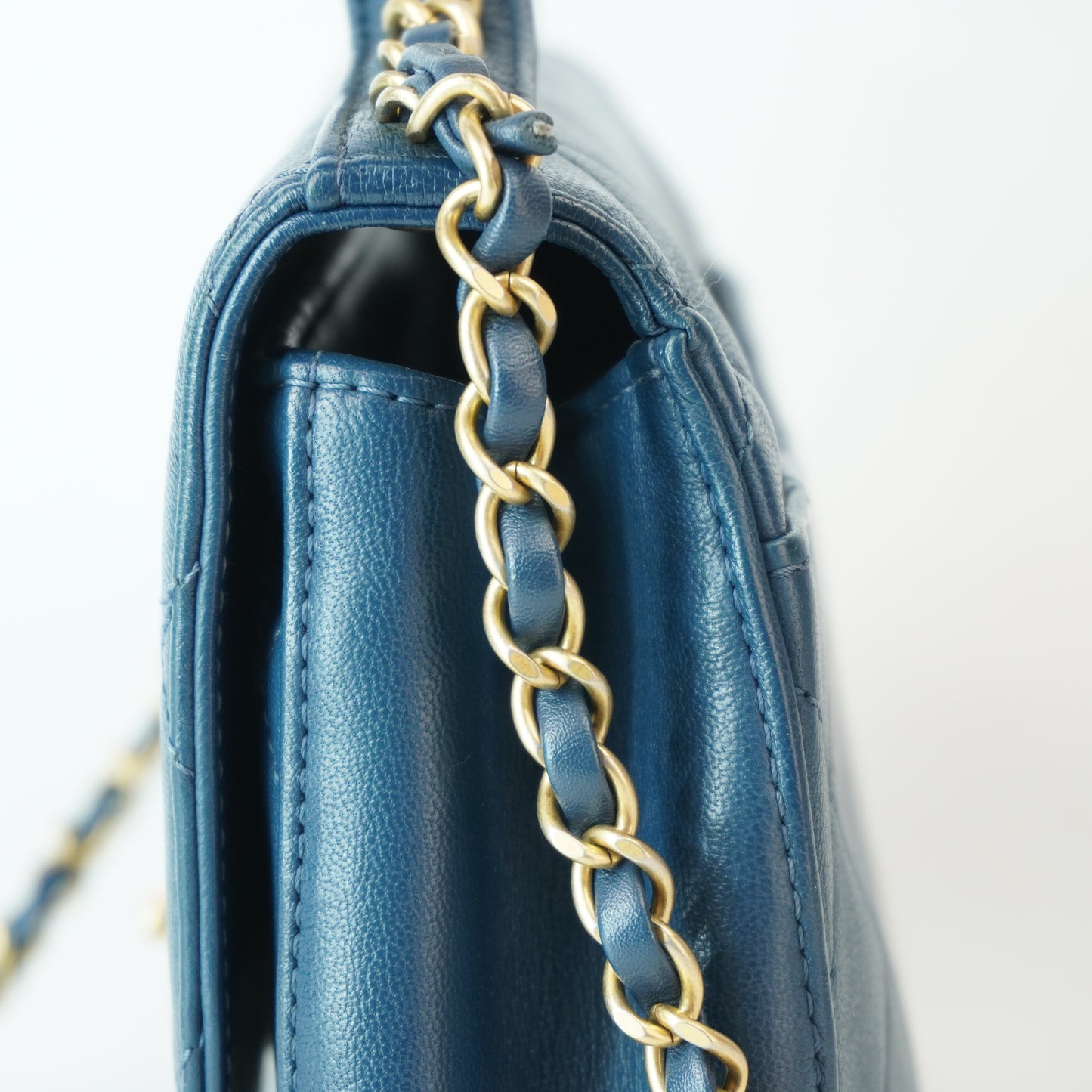 Chanel 19 Quilted Leather Small GHW