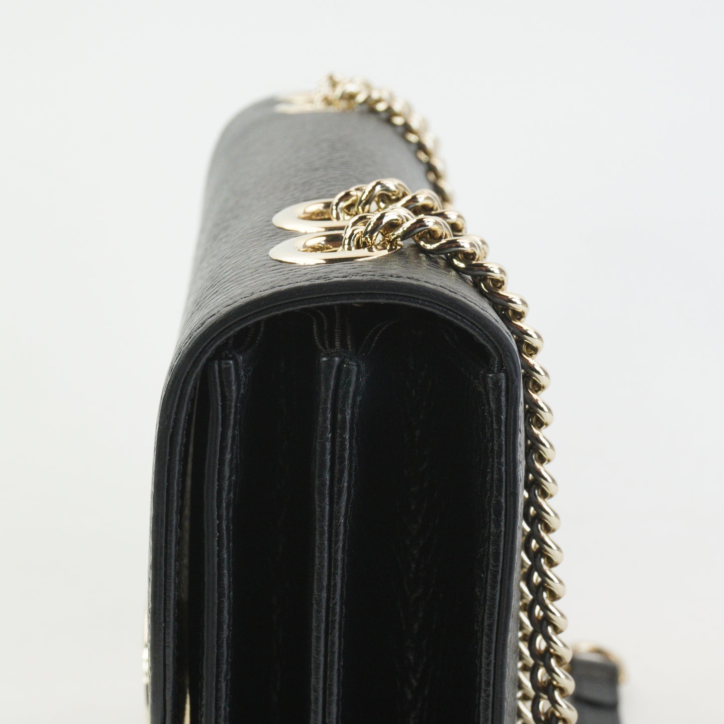 Gucci Interlocking G Chain Shoulder Bag Black SHW Medium