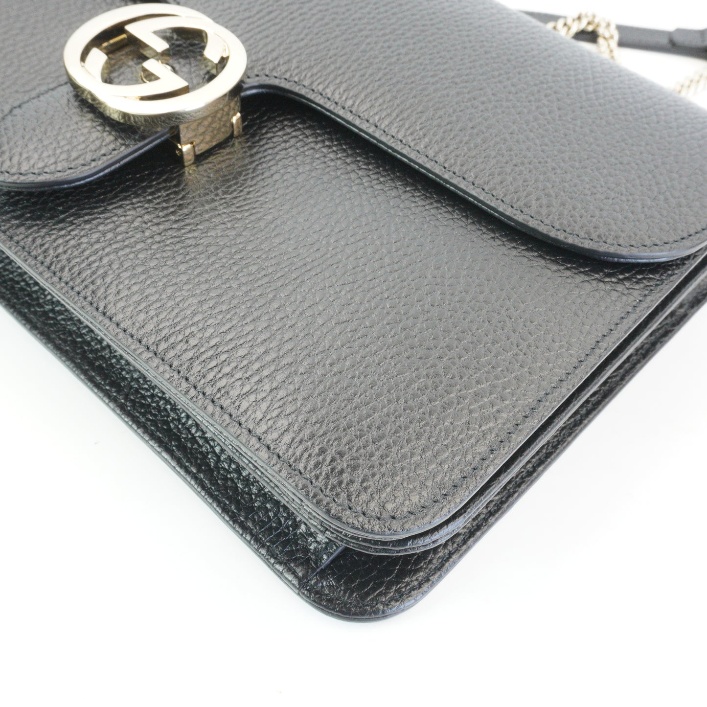 Gucci Interlocking G Chain Shoulder Bag Black SHW Medium