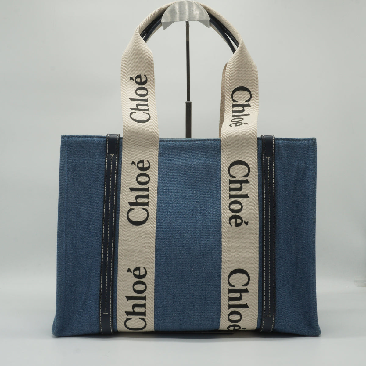 Chloe	Woody Denim Tote Bag Medium