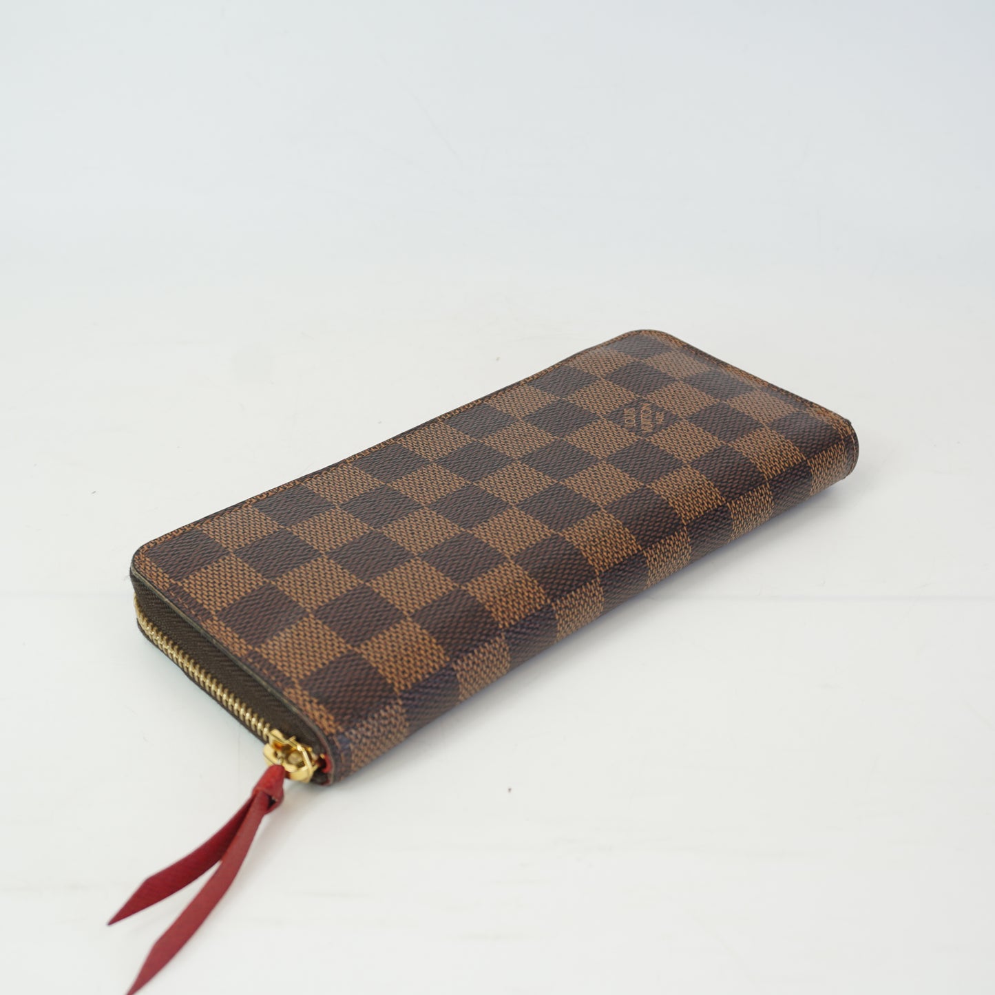 Louis Vuitton	Zippy Wallet Damier Ebene