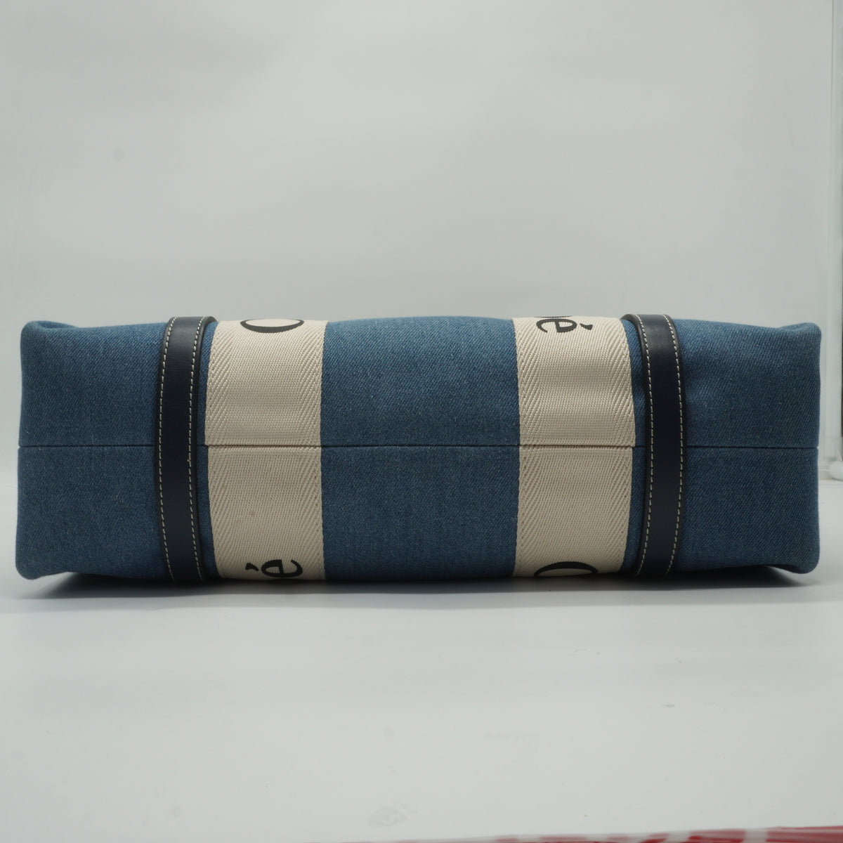 Chloe	Woody Denim Tote Bag Medium
