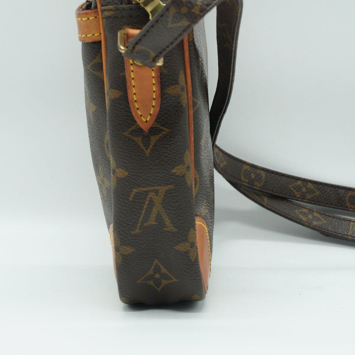 Louis Vuitton	Danube Shoulder Bag Monogram Small GHW