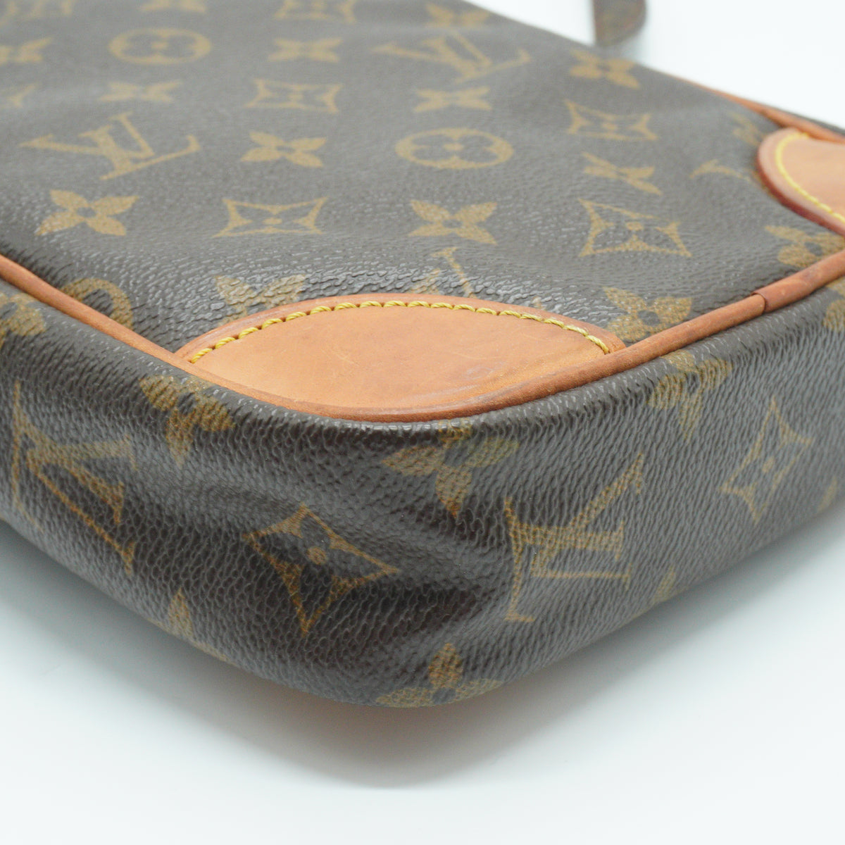 Louis Vuitton	Danube Shoulder Bag Monogram Small GHW