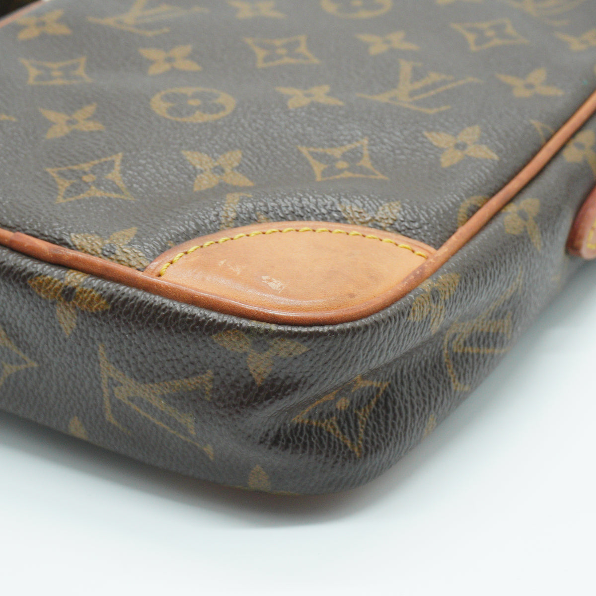 Louis Vuitton	Danube Shoulder Bag Monogram Small GHW