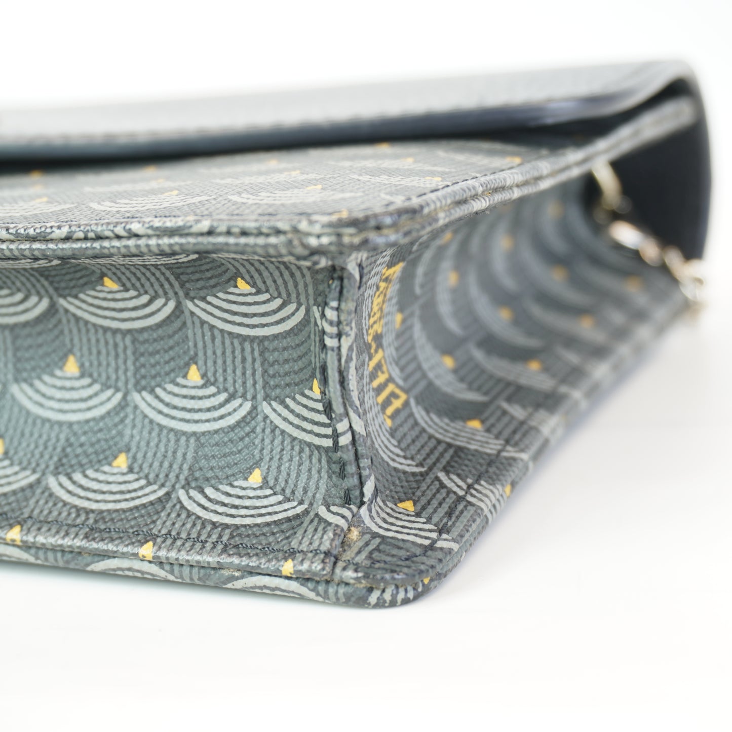 FLP	Parade Pochette