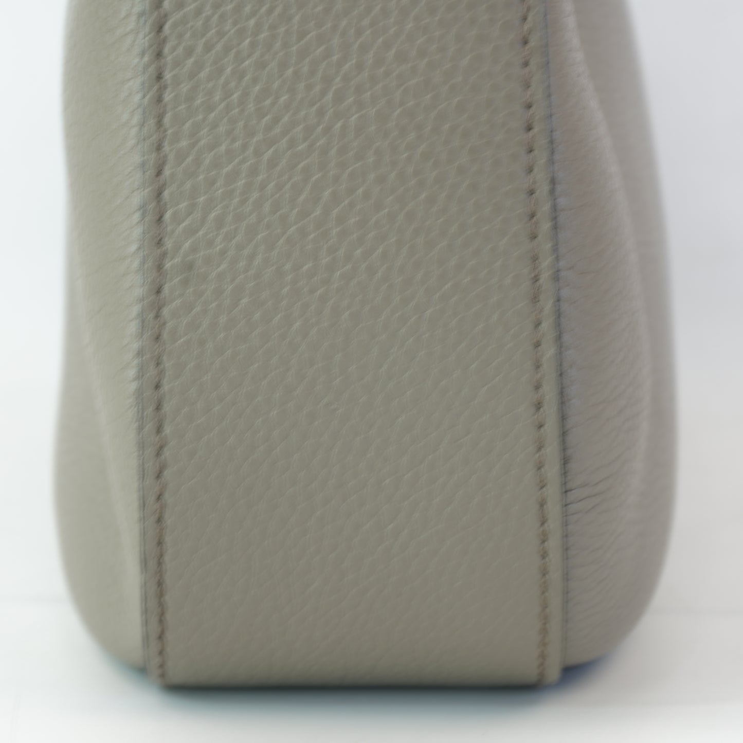 Prada Vitello Phenix Hobo