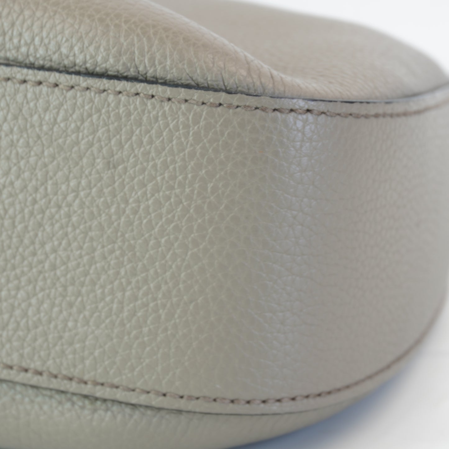 Prada Vitello Phenix Hobo