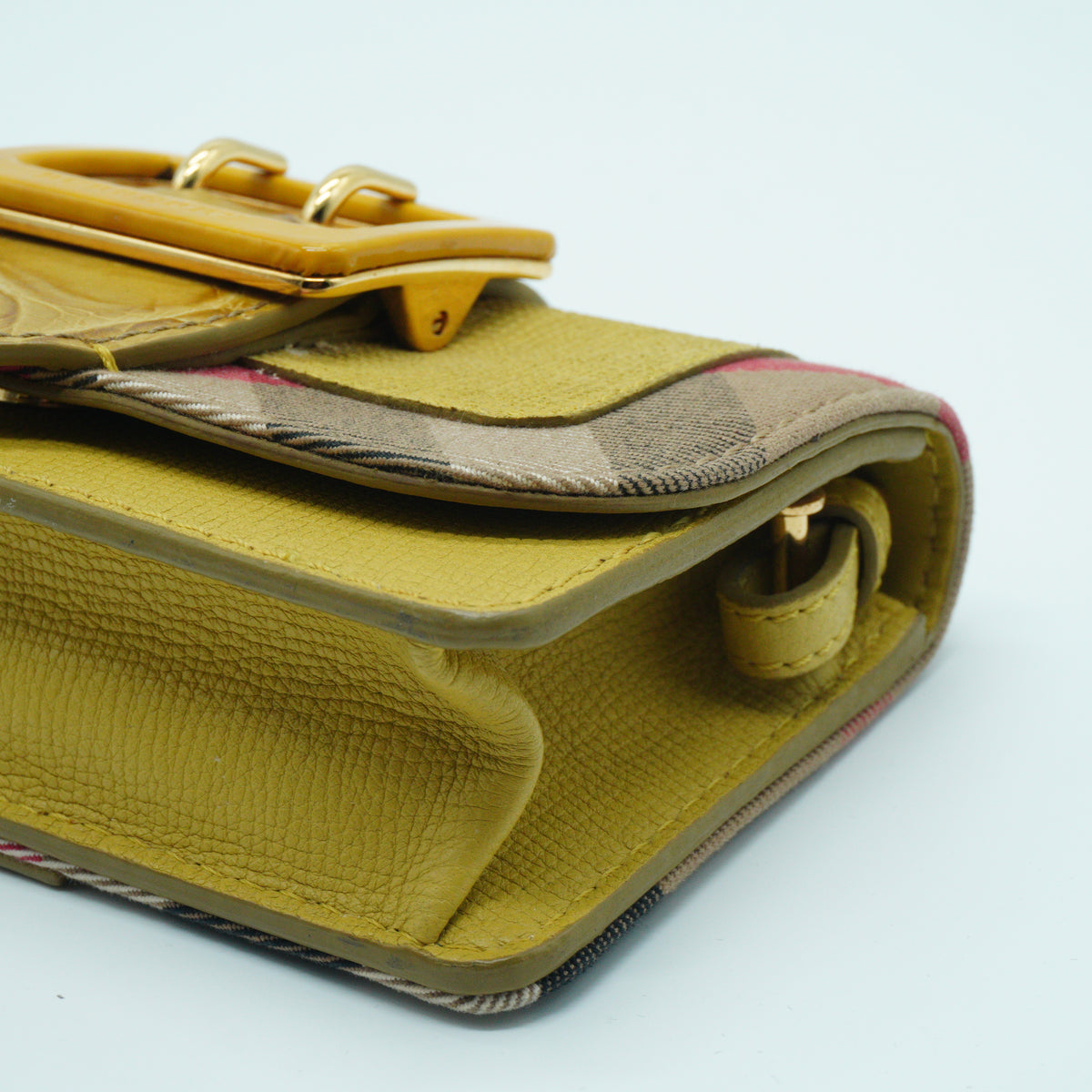Burberry	House Check Madison Buckle Mini Leather Yellow GHW