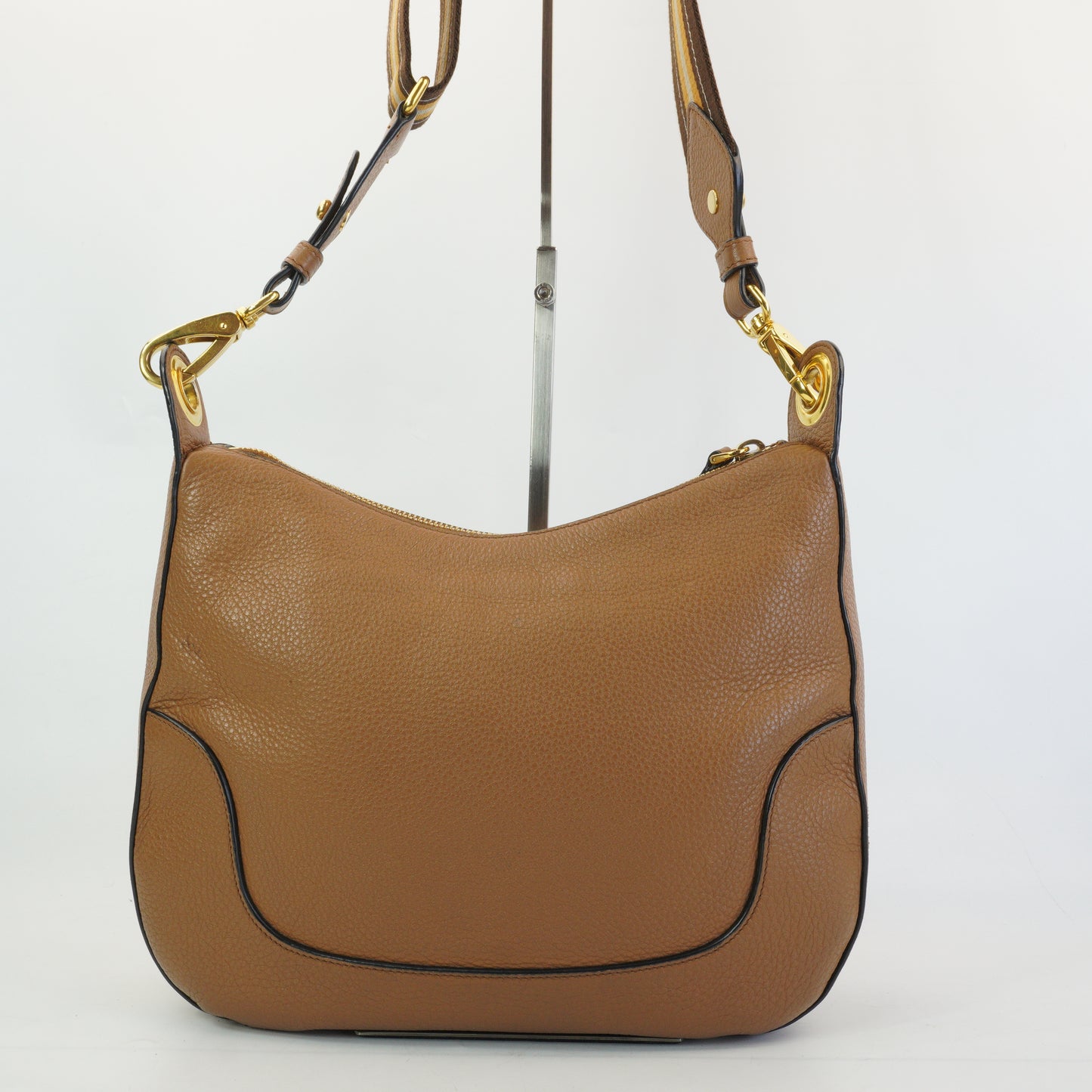 Prada	Vitello Daino Hobo Brown GHW Medium
