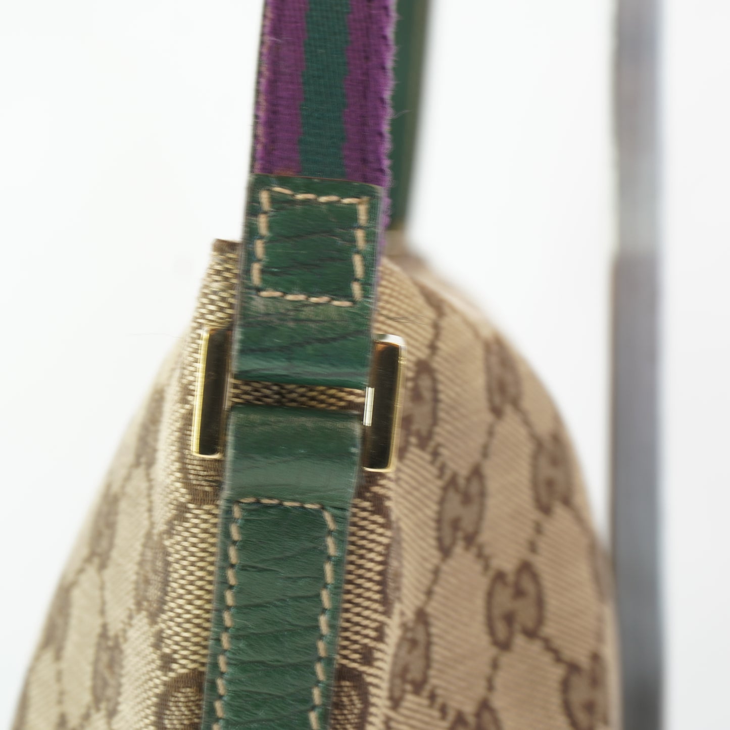 Gucci GG Boat Baguette Pochette