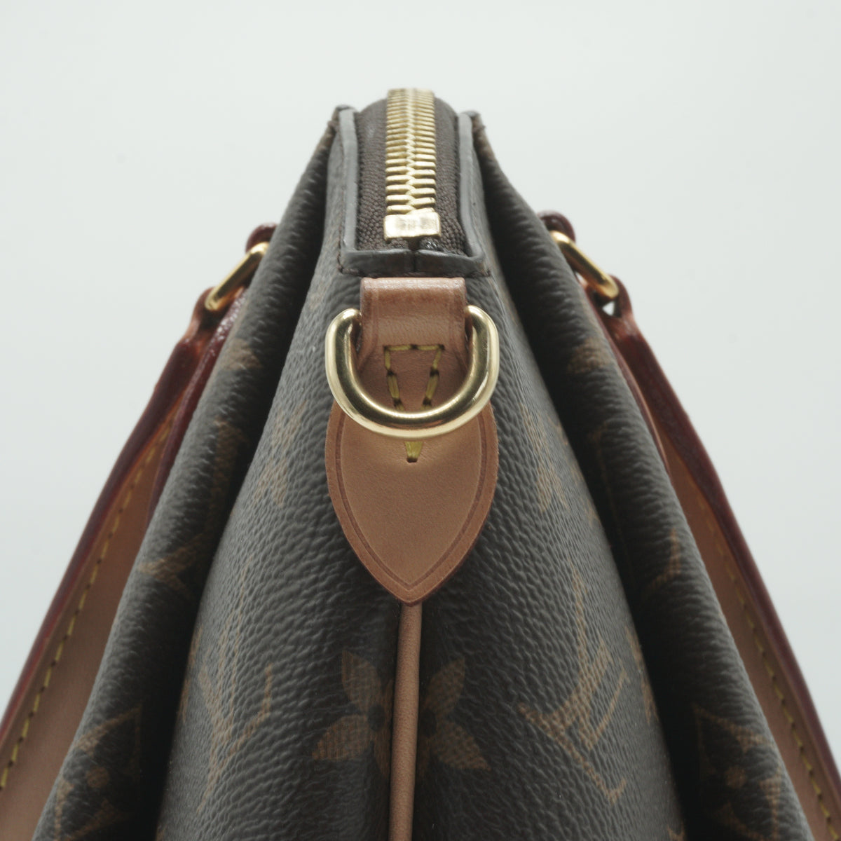 Louis Vuitton	Rivoli MM Monogram GHW