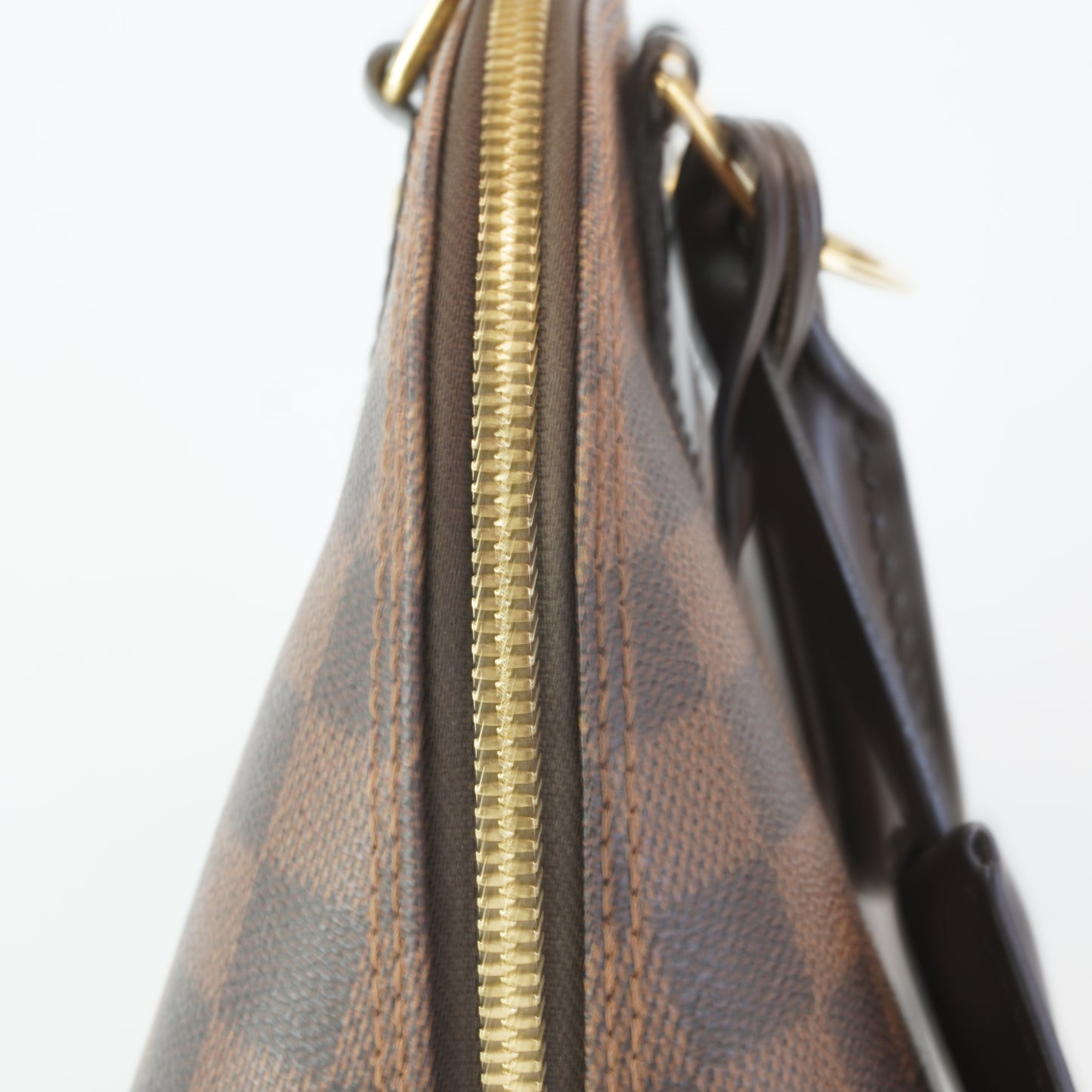 Louis Vuitton	Alma BB DE