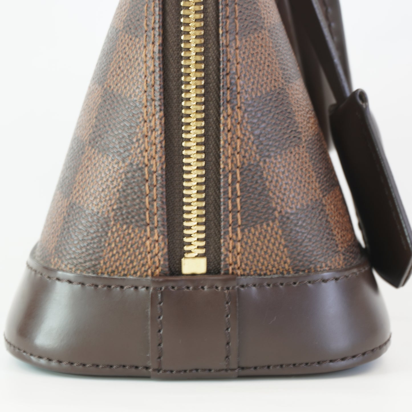 Louis Vuitton	Alma BB DE