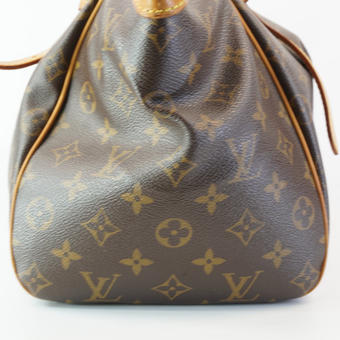 Louis Vuitton	Tivoli GM