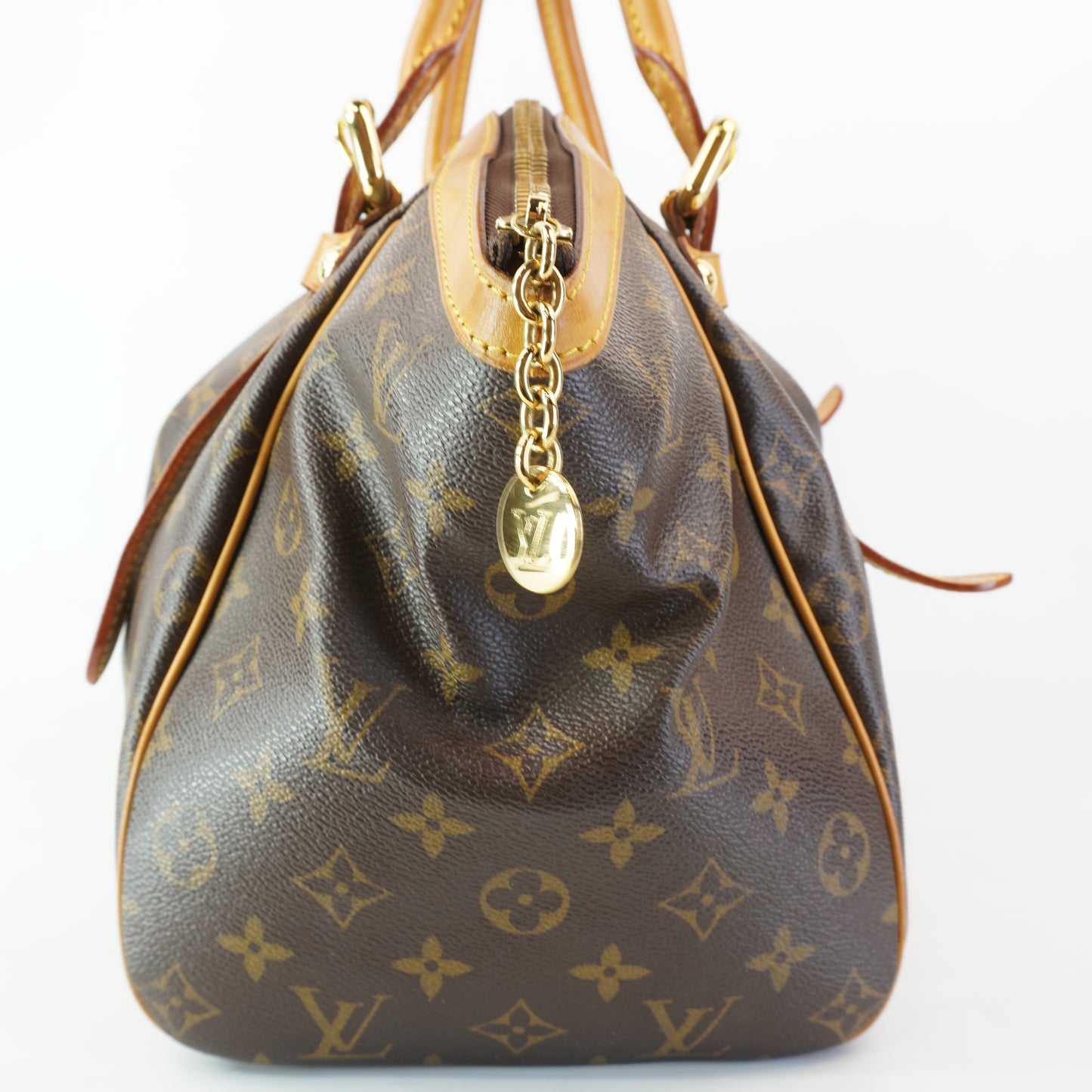 Louis Vuitton	Tivoli GM
