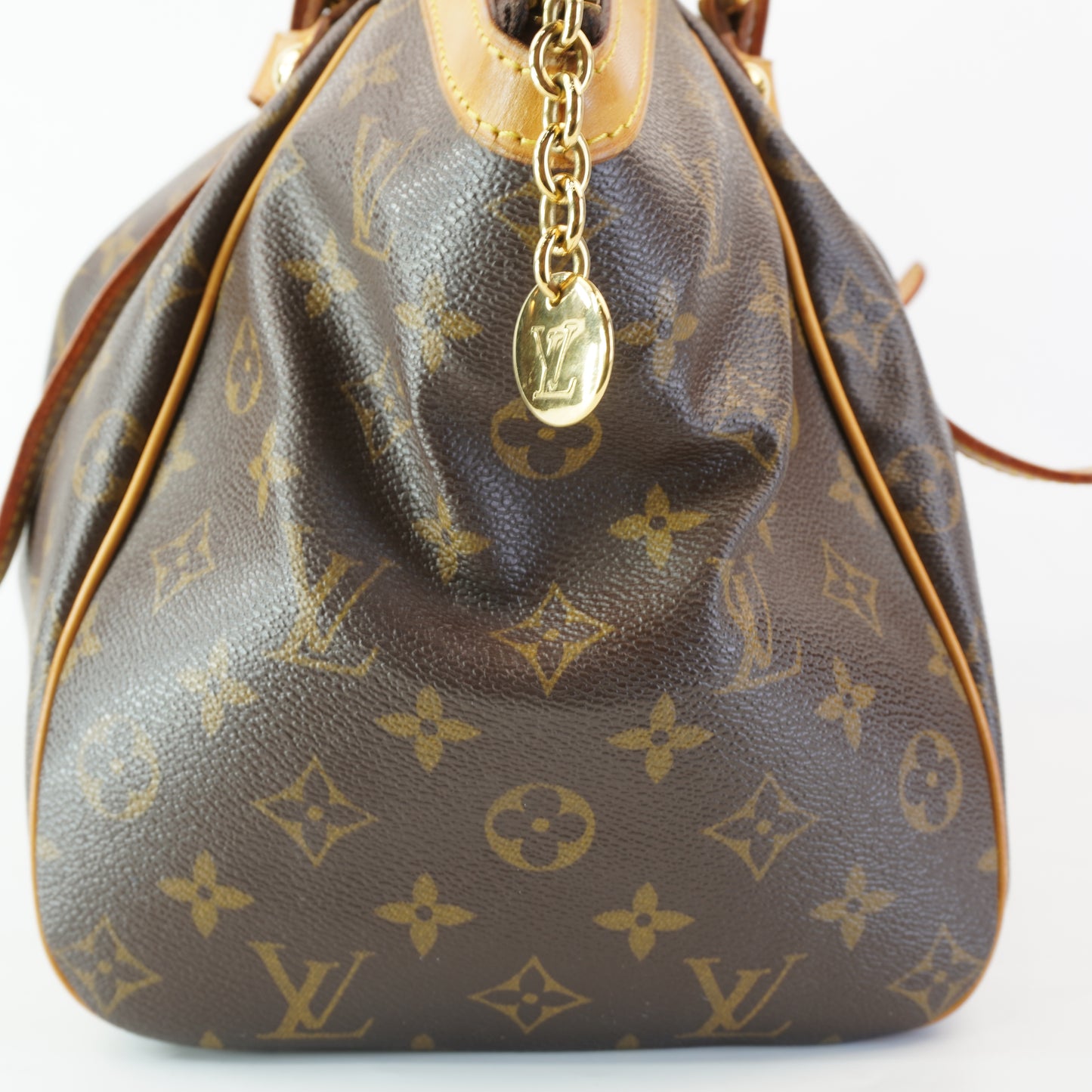Louis Vuitton	Tivoli GM