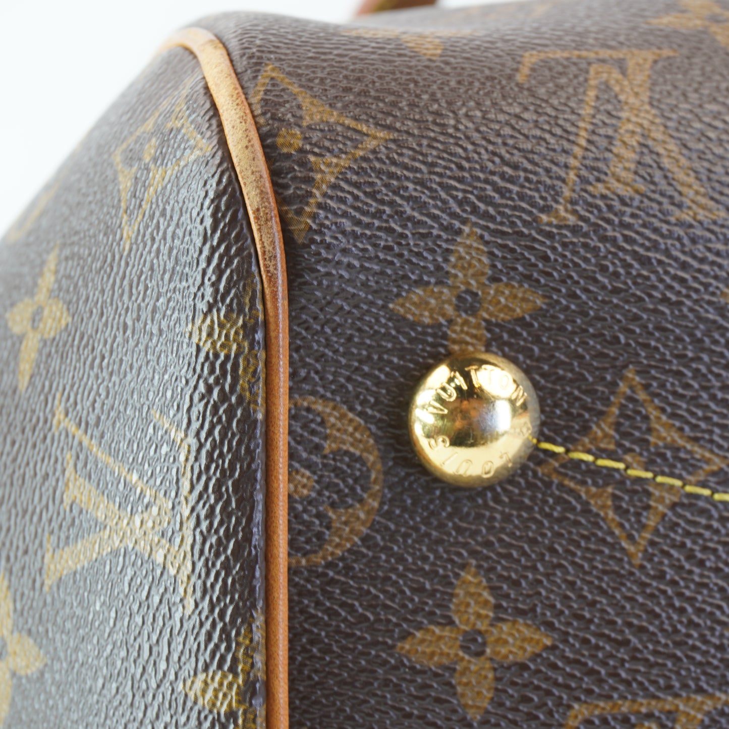 Louis Vuitton	Tivoli GM