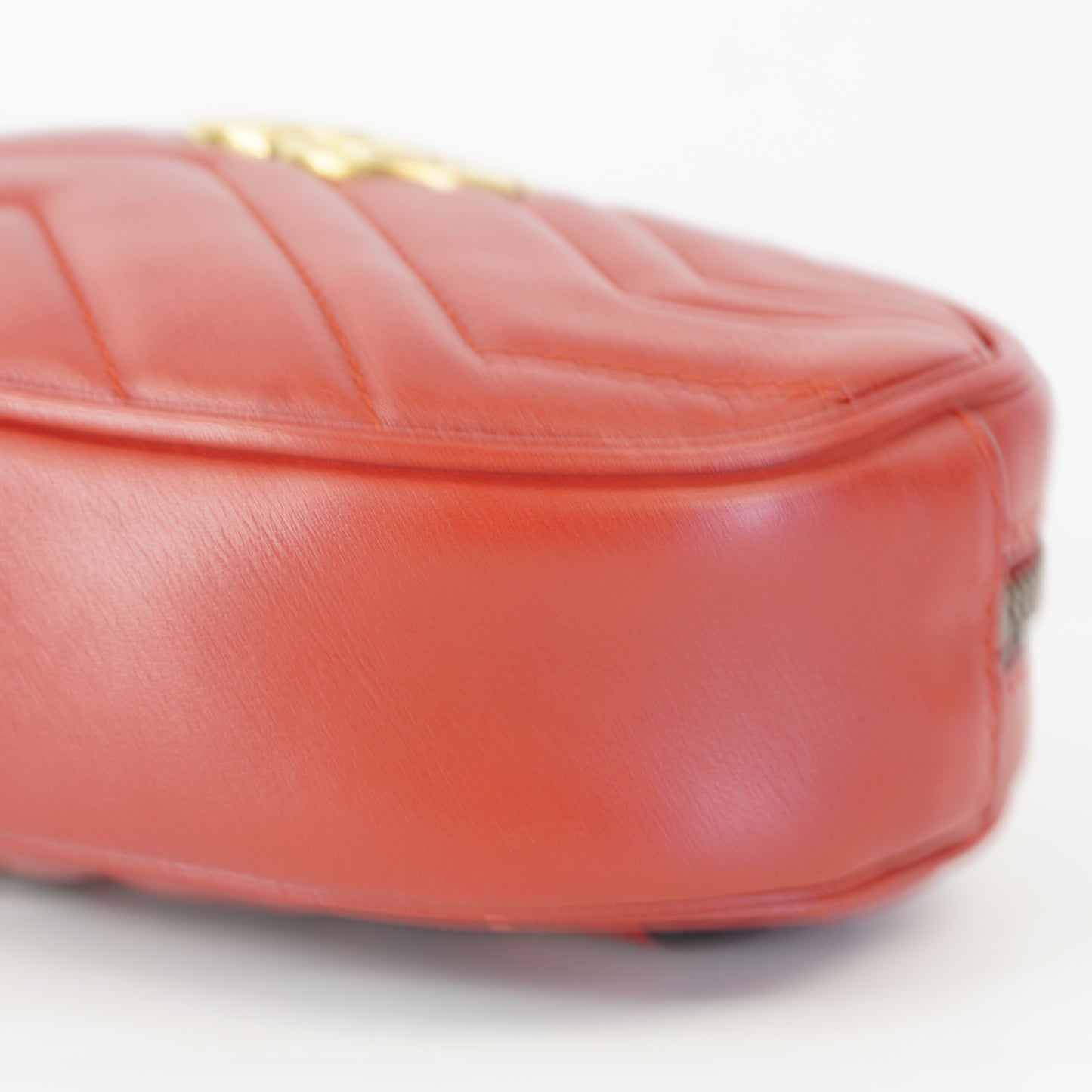 Gucci GG Marmont Metalasse Leather Belthbag