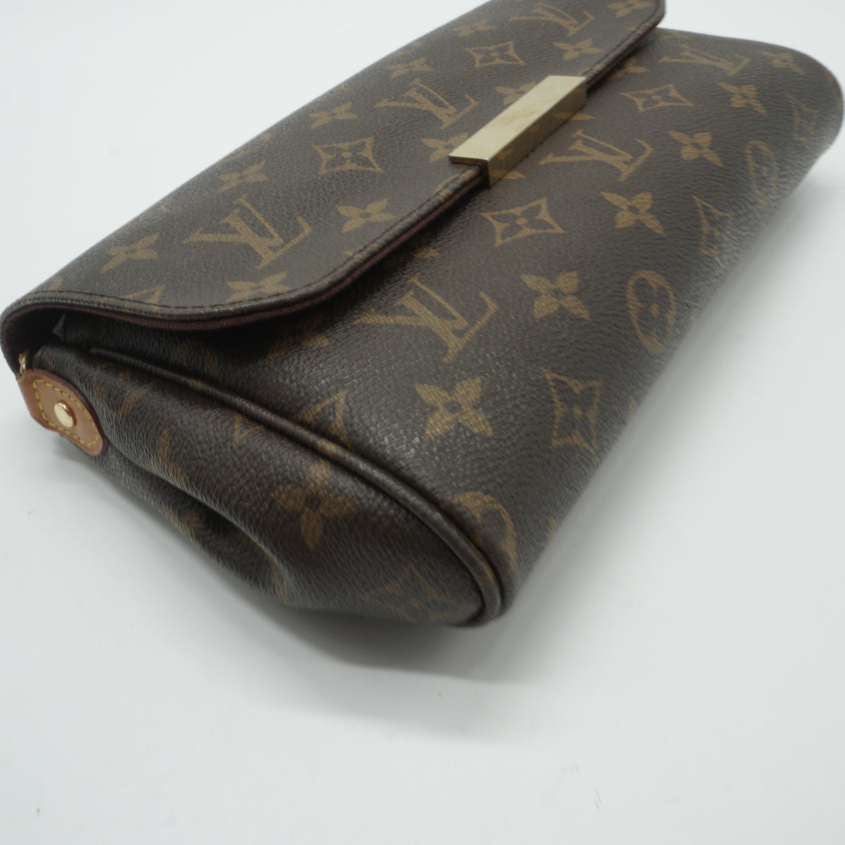 Louis Vuitton	Favorite MM Monogram GHW