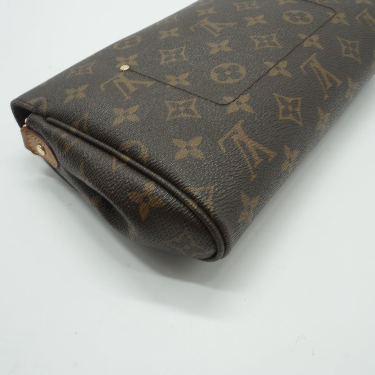 Louis Vuitton	Favorite MM Monogram GHW