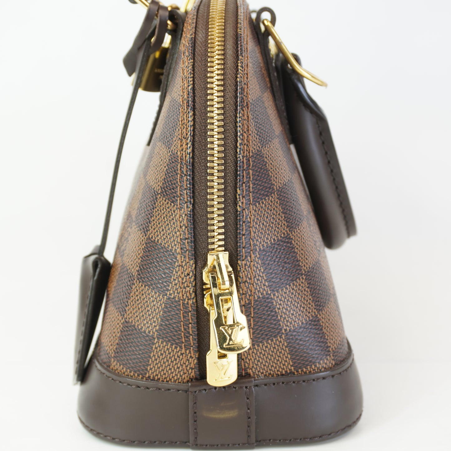 Louis Vuitton	Alma BB Damier Ebene GHW
