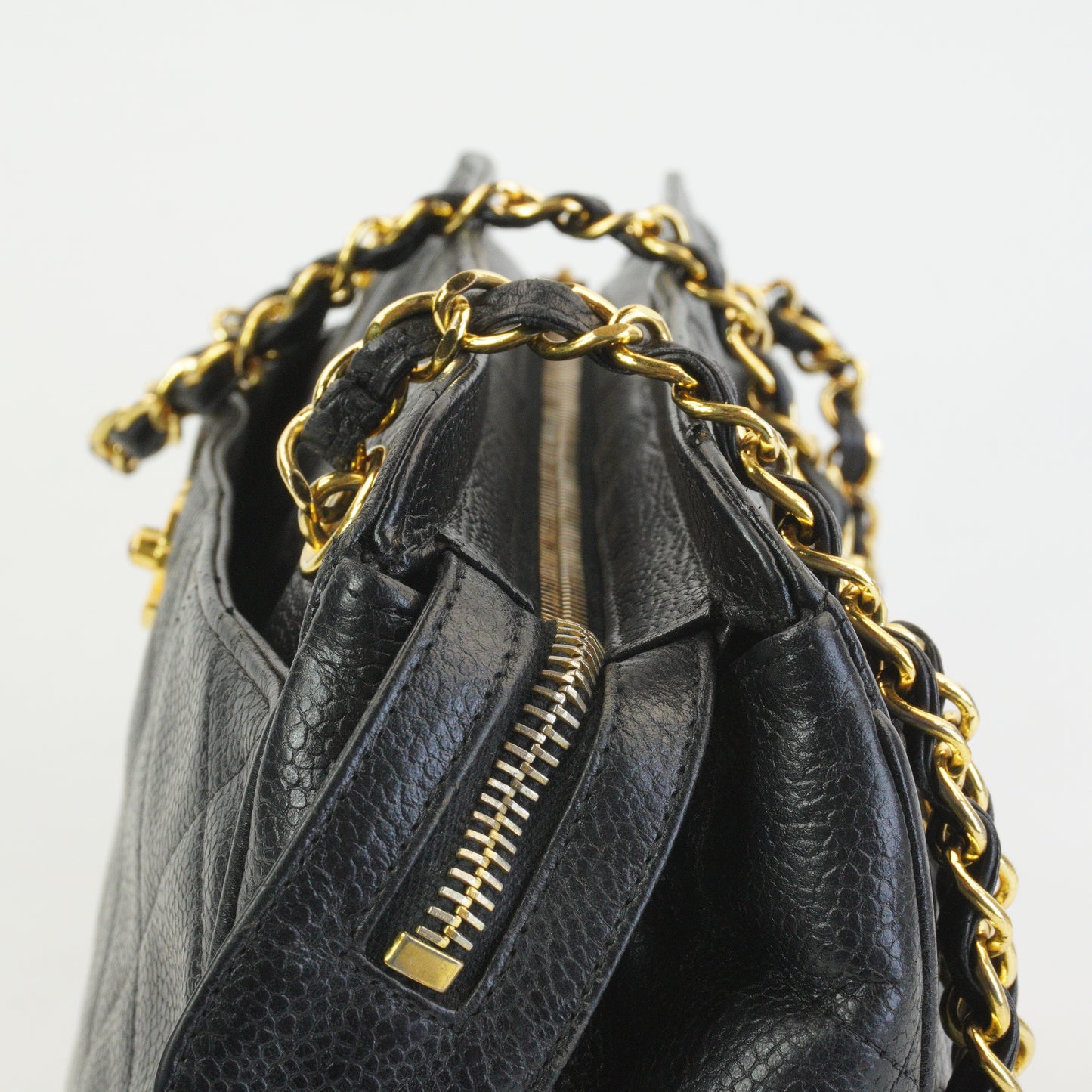 Chanel CC Caviar Front Pocket Shoulder Bag Black GHW Medium