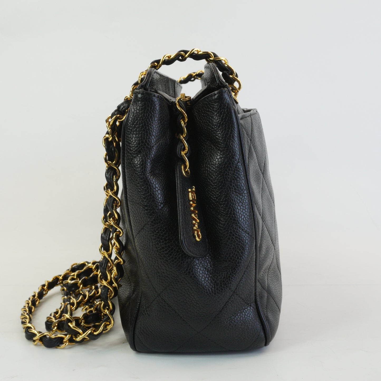 Chanel CC Caviar Front Pocket Shoulder Bag Black GHW Medium