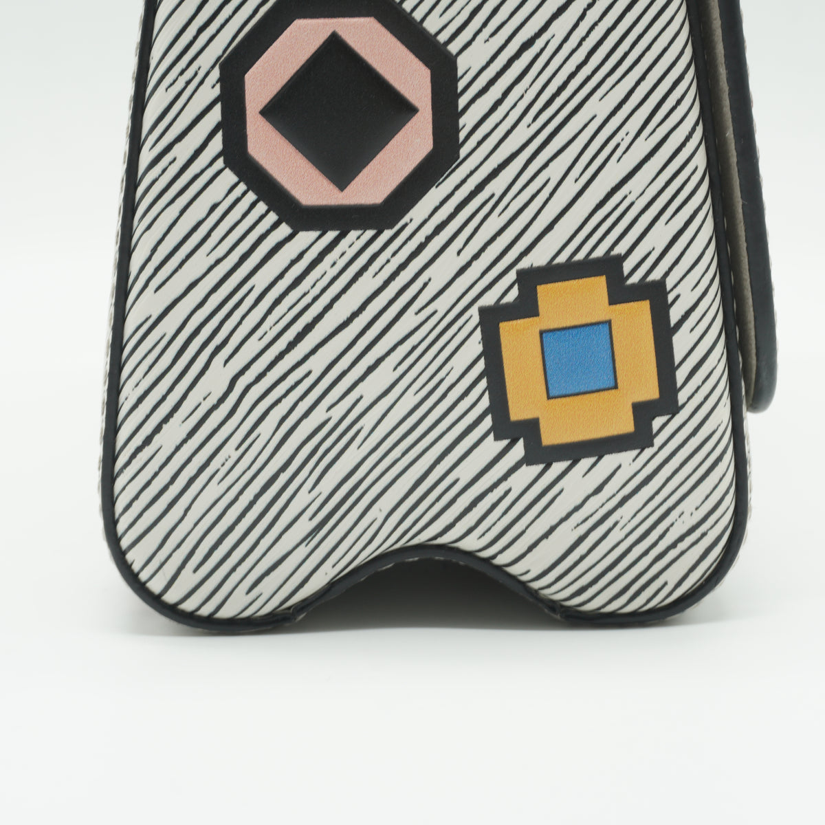 Louis Vuitton	Twist MM Azteque Epi Bag SHW