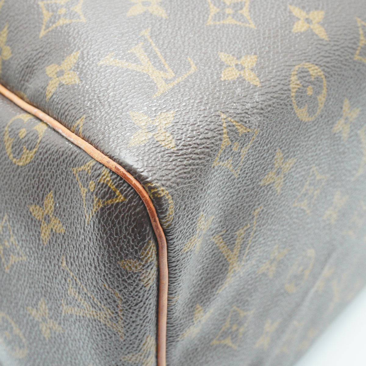 Louis Vuitton	Speedy 30 Monogram Canvas GHW