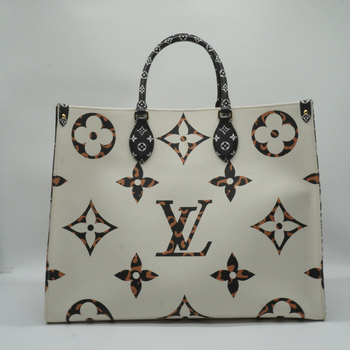 Louis Vuitton	OTG Monogram Giant Jungle