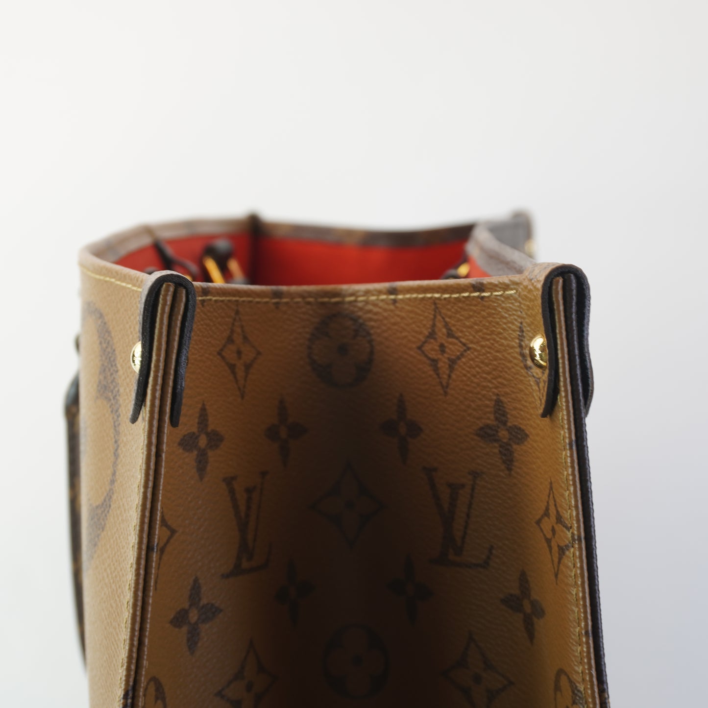Louis Vuitton	On The Go Tote Mono