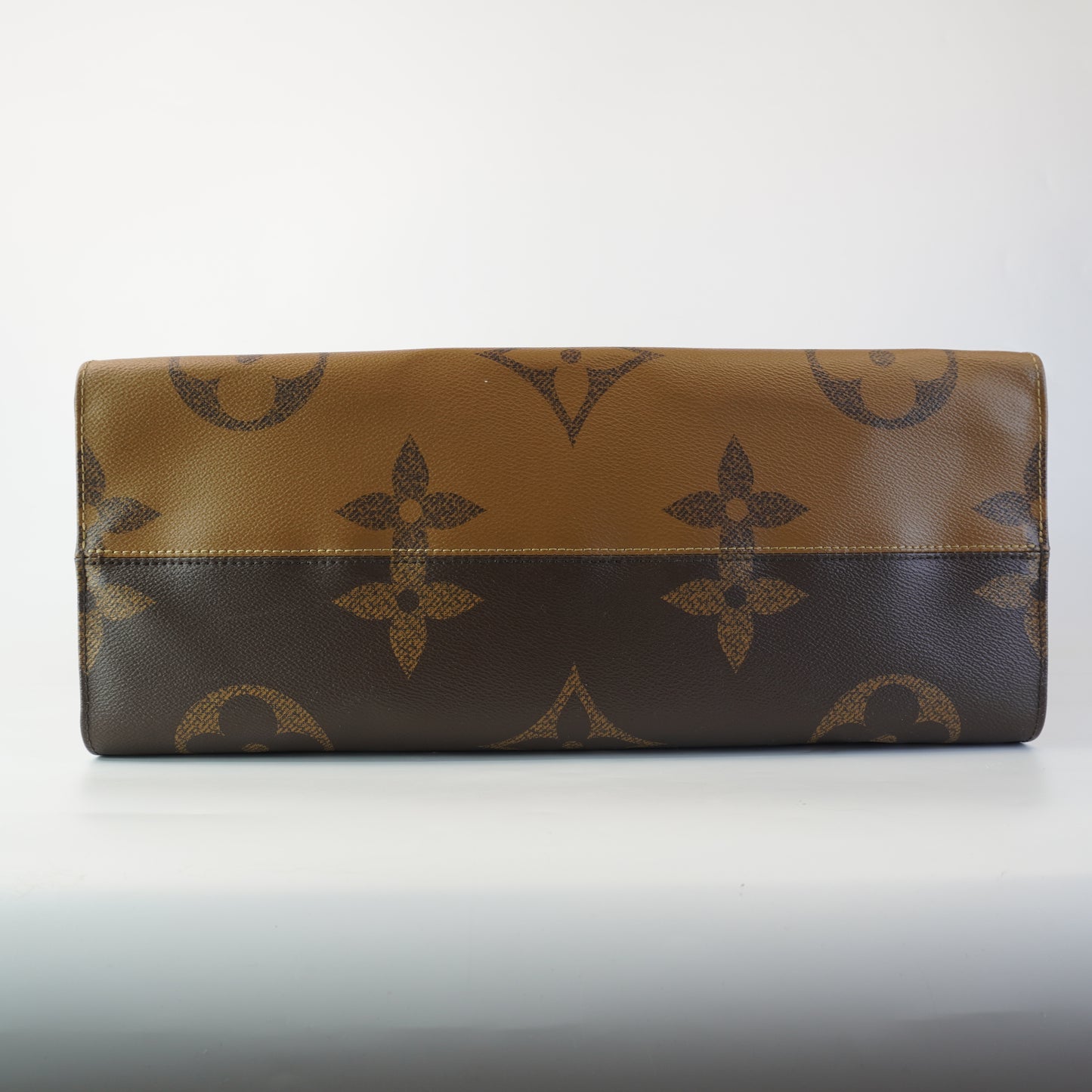 Louis Vuitton	On The Go Tote Mono