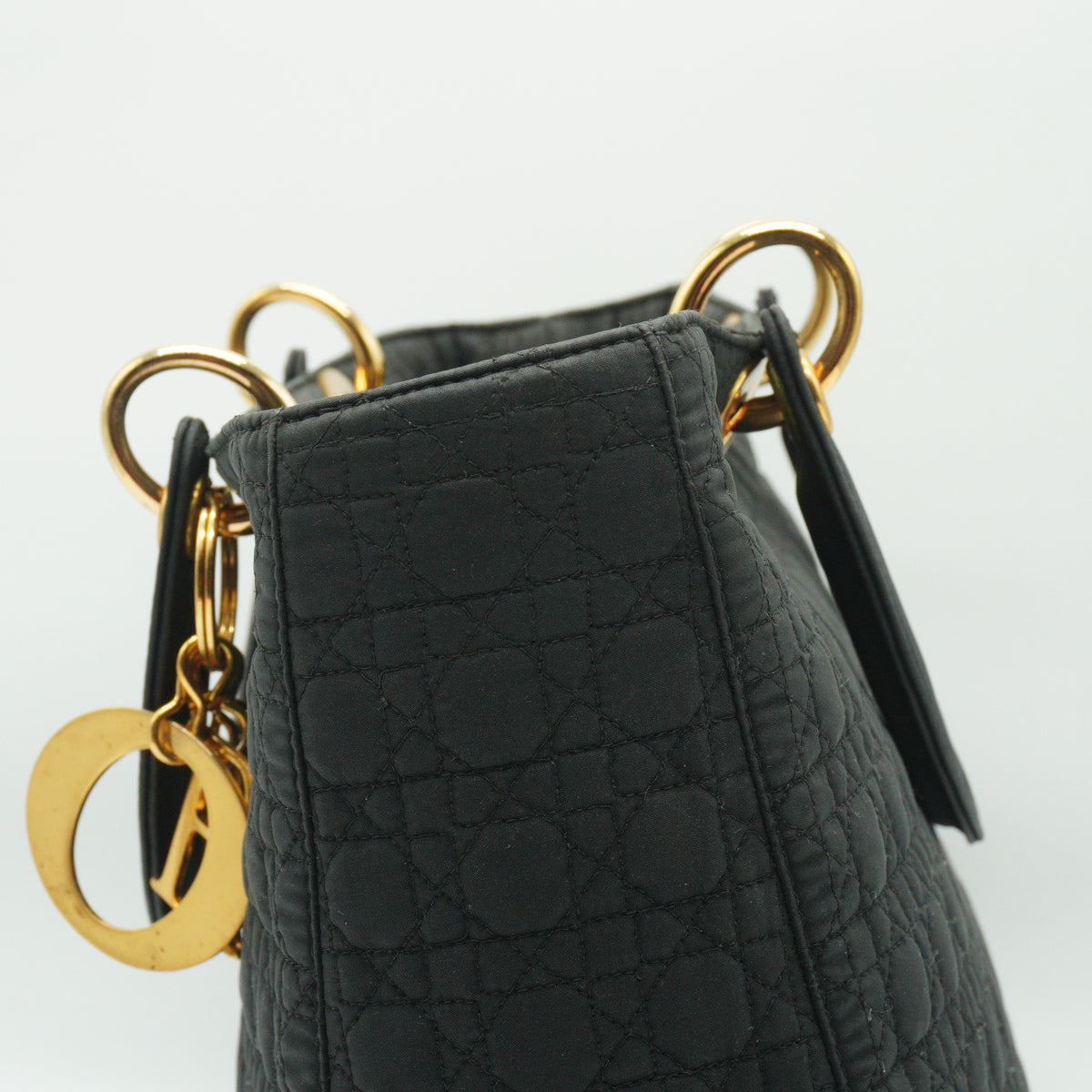 Dior	Cannage Lady Dior Medium Black GHW