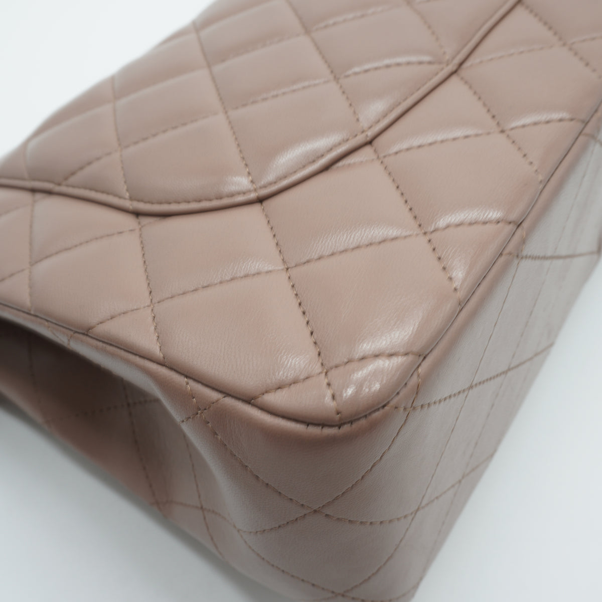 Chanel	Double Flap Lambskin Jumbo Old Rose Beige GHW