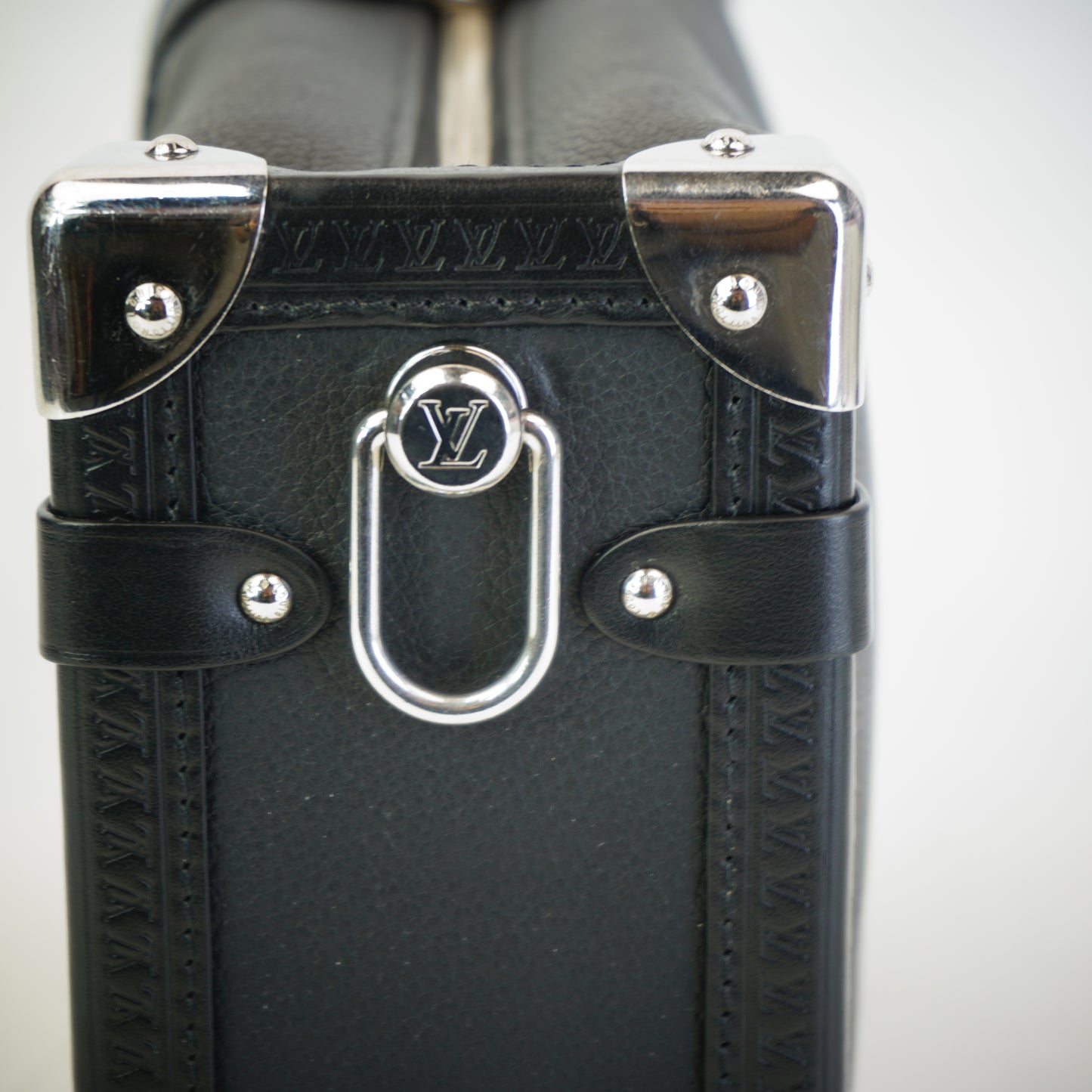 Louis Vuitton	Side Trunk MM