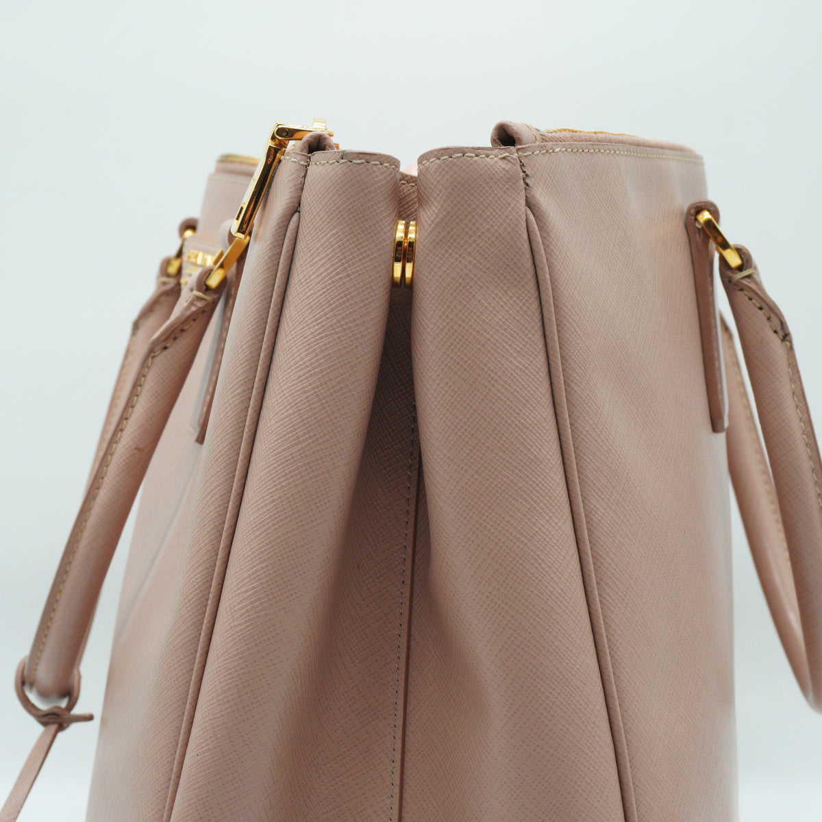 Prada Light pink Saffiano Large GHW