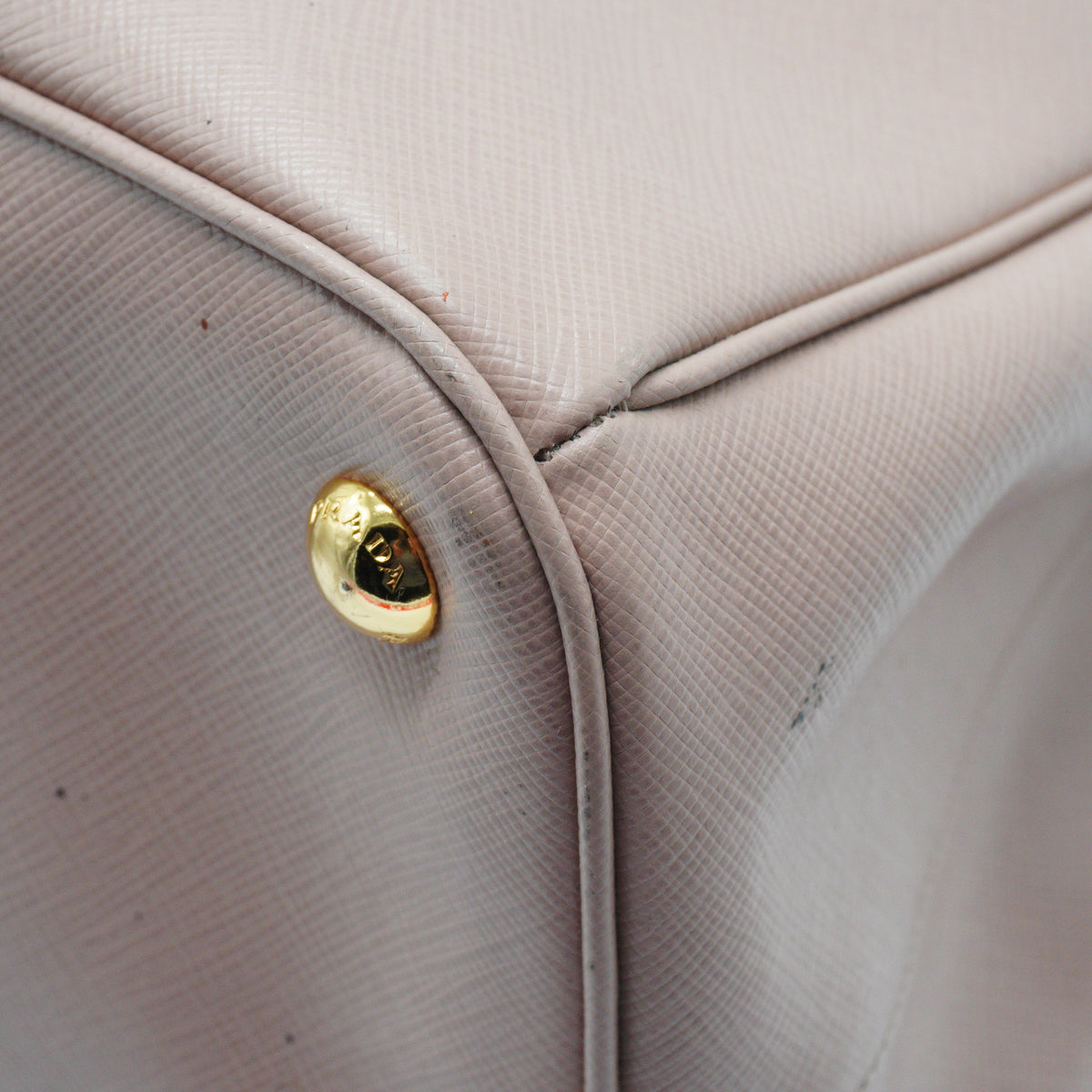 Prada Light pink Saffiano Large GHW