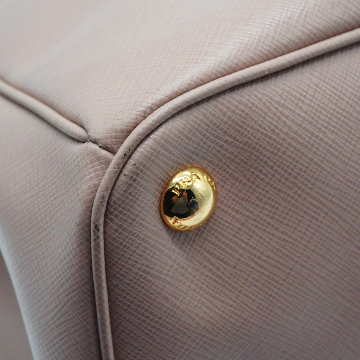 Prada Light pink Saffiano Large GHW