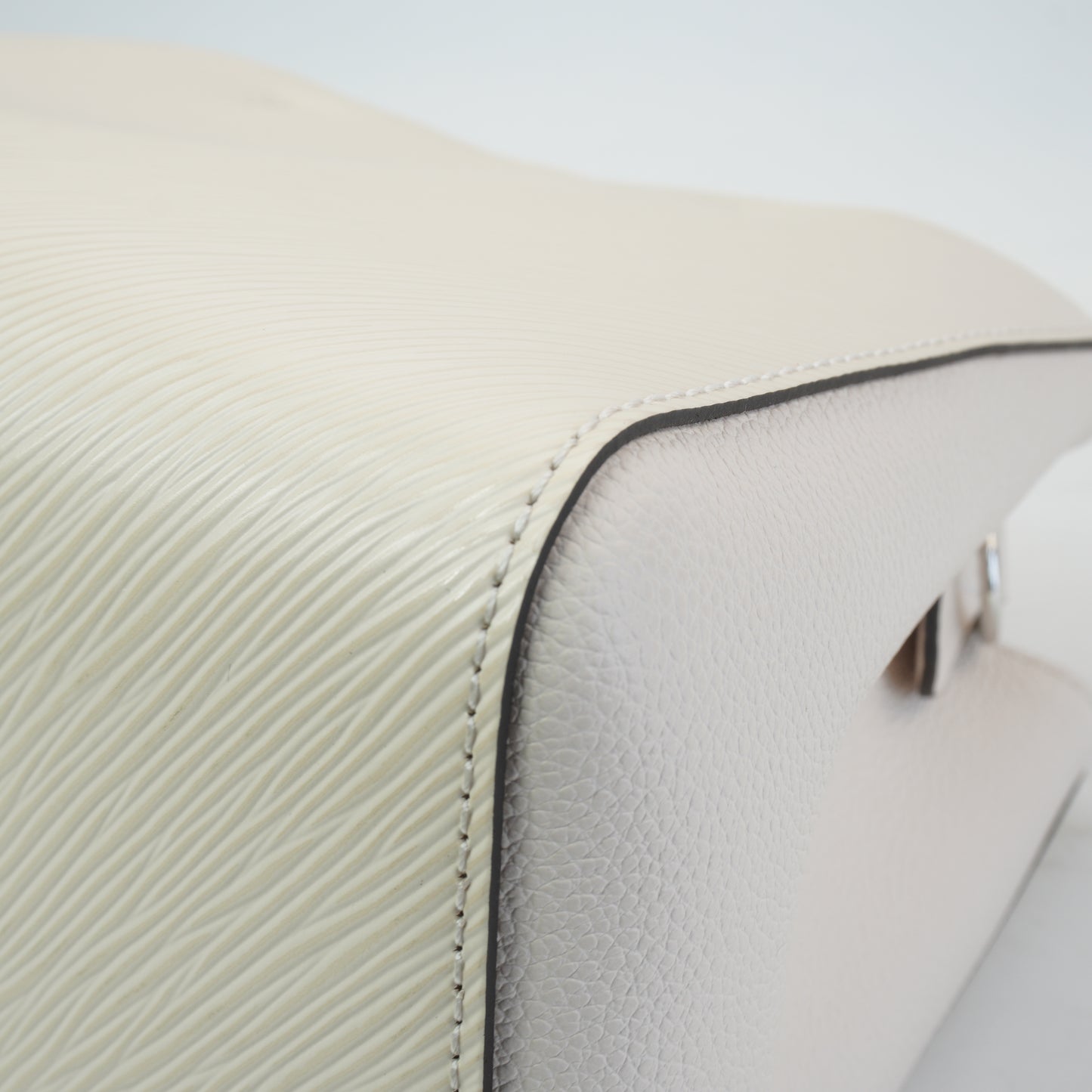 Louis Vuitton	Marelle Tote BB SHW Small  White