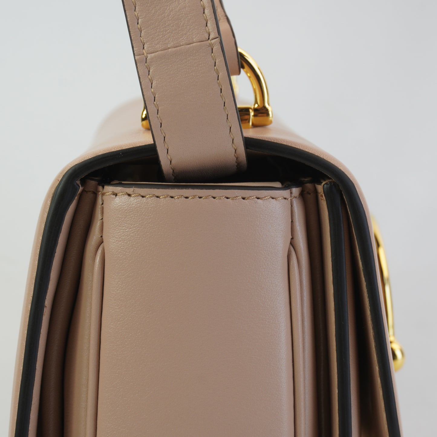 Gucci Siena Top Handle Bag GHW Beige
